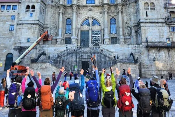 Pèlerinage à Compostelle - Chemin Classique «Marcher avec son Dieu» en août 2027 en petit groupe accompagné | Spiritours
