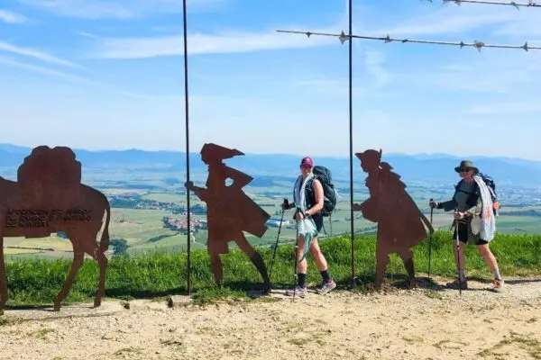 Voyage à Compostelle - Camino Francés «En marche vers soi» en groupe accompagné en mai 2027 | Spiritours