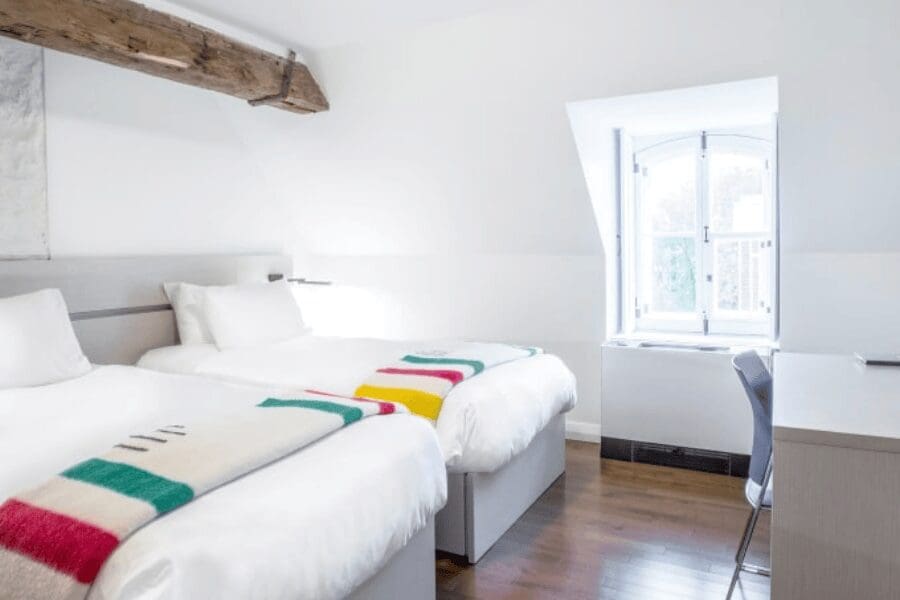 Monastère des Augustines contemporary room | Retreat in April 2026 | Spiritours